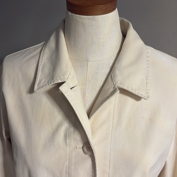 Uniqlo women’s OVERSIZED Med cotton stretch utility Jacket cream button up - Picture 3 of 15